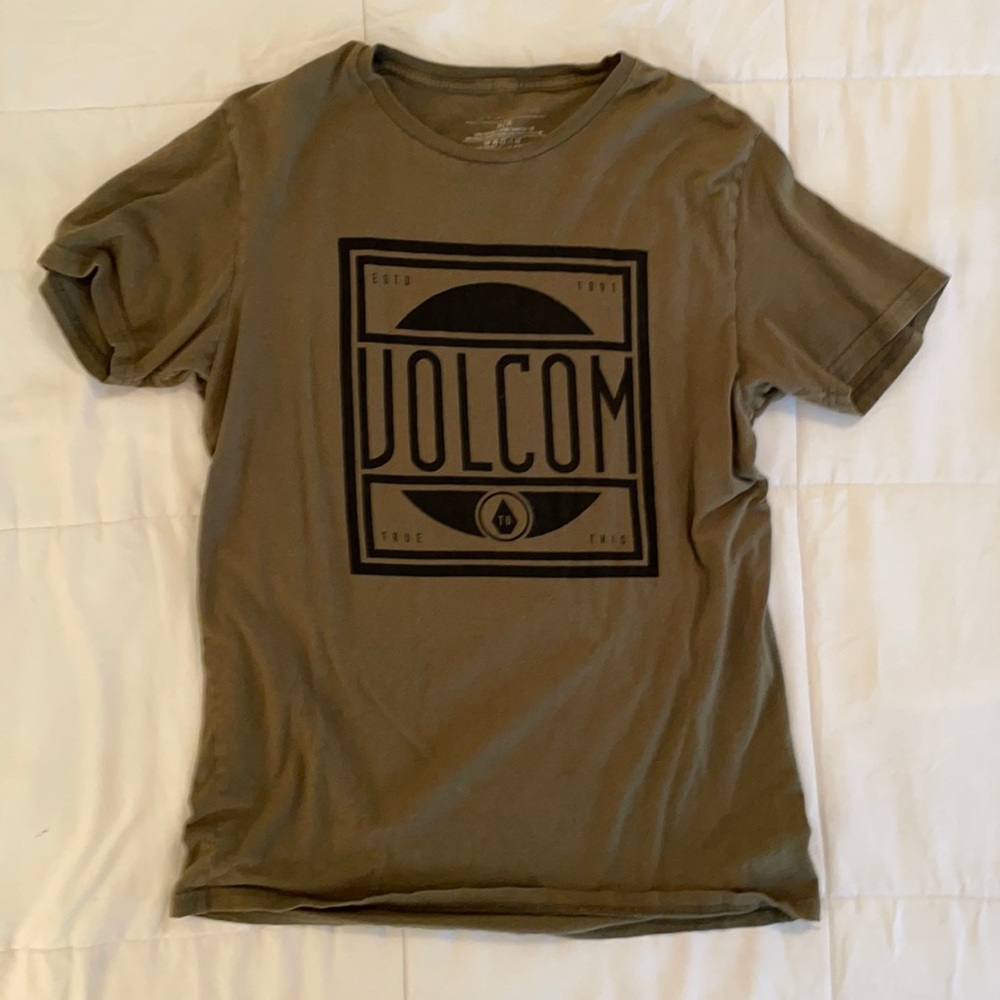 Men’s Volcom Fitted Tee - Medium